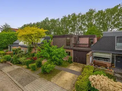 Terraced house for sale: Rondweg 149, Kortland-Noord Krimpen Aan Den Ijssel
