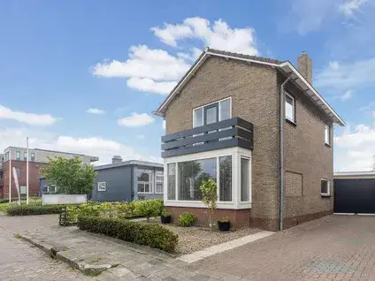 Vrijstaande woning te koop: Rondweg-Noord 62, Dokkum Noord Dokkum
