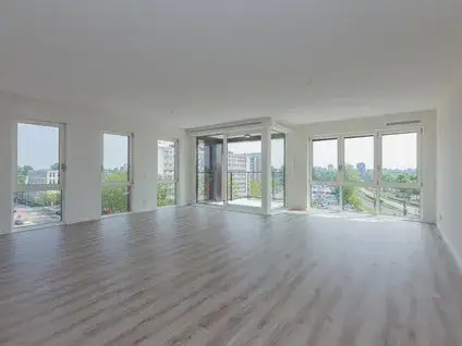 Appartement te huur: Roolandweg 1, Romolenpolder-oost Haarlem