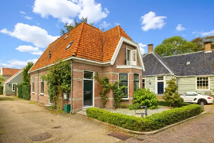 Vrijstaande woning te koop: Roomeinde 27, Broek in Waterland Broek In Waterland