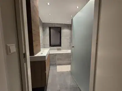 Kamer te huur: Roomwit, Wittenbuurt Zoetermeer