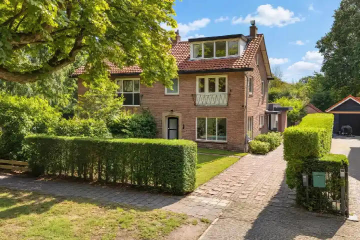 Twee-onder-één-kap te koop: Rosariumlaan 33, Driebergen-Oost en Zuid Driebergen-Rijsenburg