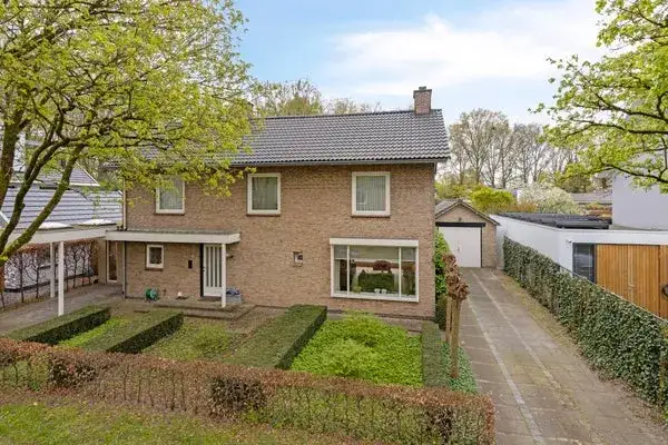 Vrijstaande woning te koop: Rossinilaan 3, Molenhoek Rosmalen