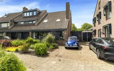 Tussenwoning te koop: Rossinistraat 33, Neksloot Heemskerk