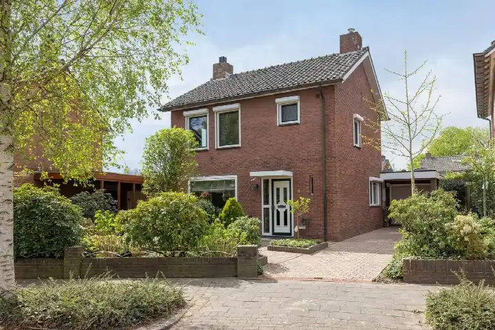 Vrijstaande woning te koop: Rossinistraat 6, De Noork Hengelo