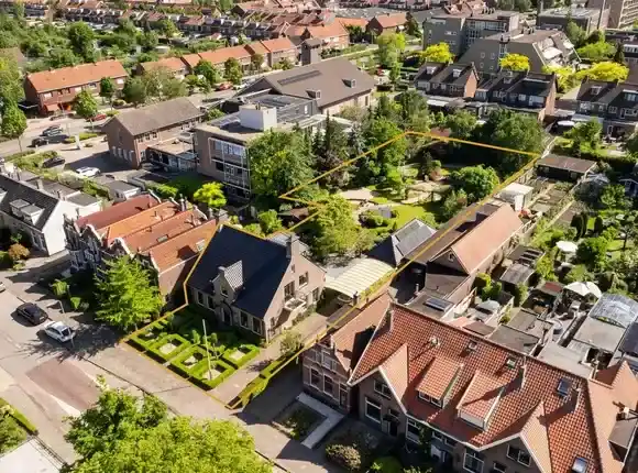 Vrijstaande woning te koop: Rotterdamseweg 144, Prinsessenbuurt Zwijndrecht