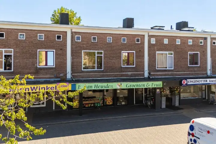 Appartement te koop: Rozenplein 43, Bloemenbuurt Ede