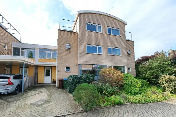 Tussenwoning te koop: Ruijsstraat 8, Zeeheldenbuurt Ede