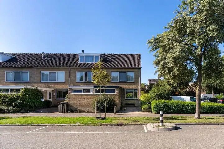 Corner house for sale: Ruimtevaartbaan 42, IJsselveld-Oost Ijsselstein