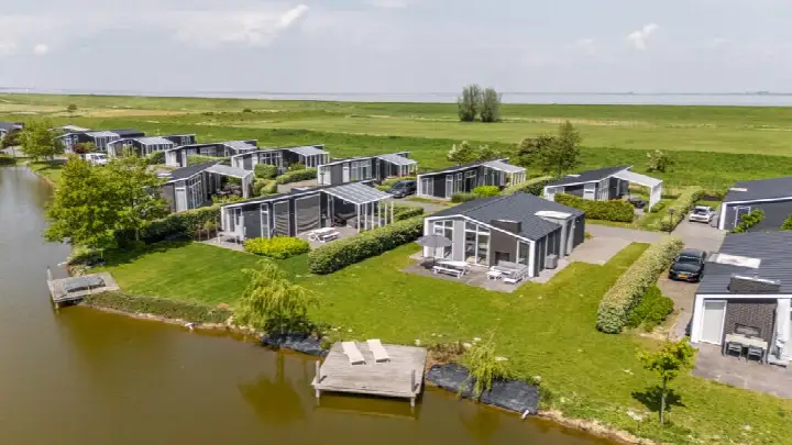 Vrijstaande woning te koop: Ruisweg 46, Verspreide huizen Wemeldinge Wemeldinge