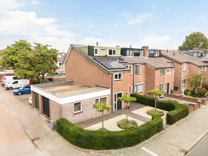 Terraced house for sale: Rustenburgerweg 2, Rustenburg-Zuid Amersfoort