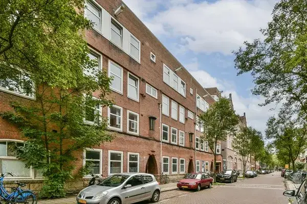 Apartment for rent: Ruysdaelstraat 59-3, Hondecoeterbuurt Amsterdam