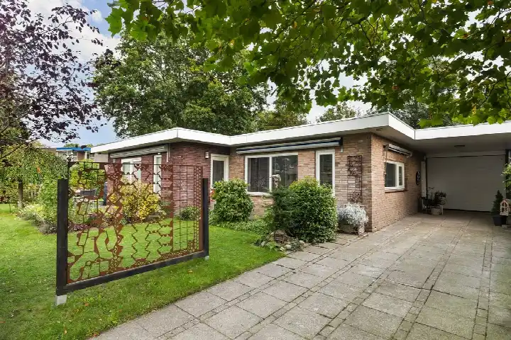 Detached house for sale: S. Antonidesstrjitte 1, Feanwâlden Feanwâlden