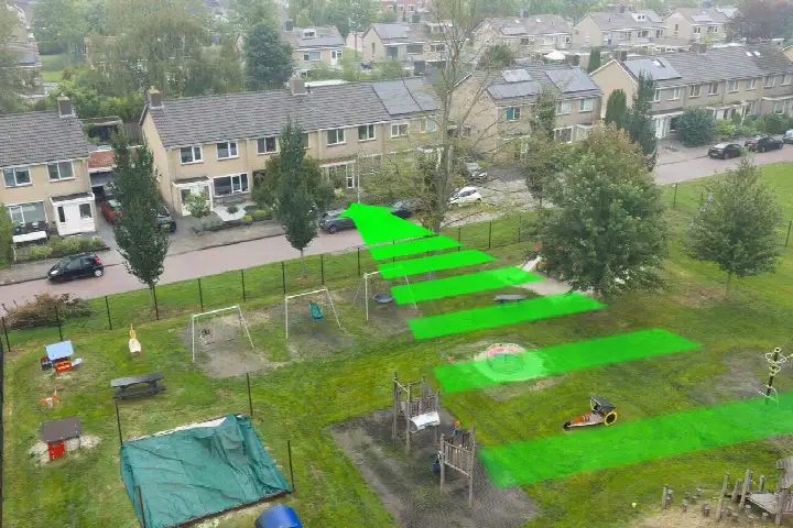 Tussenwoning te koop: S.H.de Rooshof 25, De Singels west Drachten