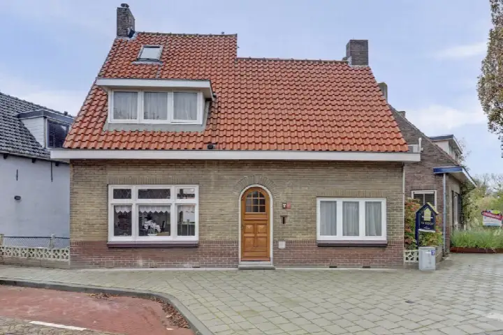 Detached house for sale: 's-Heer Hendrikskinderendijk 7, Goes-West Goes
