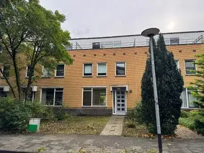 Tussenwoning te huur: S.O.J. Palmelaan 216, Hoornse Meer Groningen
