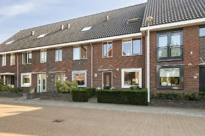 Tussenwoning te koop: Sabelpootlaan 22, Veller Barneveld