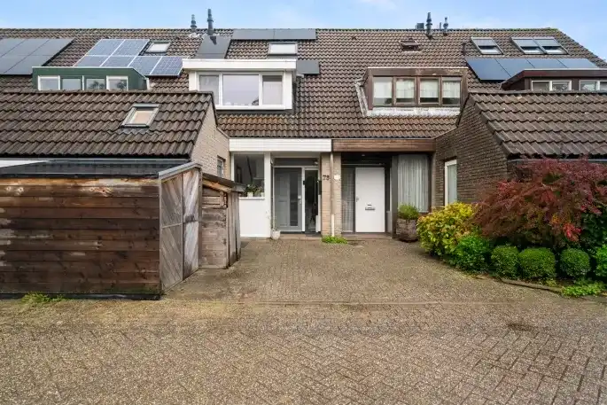 Terraced house for sale: Saffier 73, Edelsteenbuurt Berkel En Rodenrijs