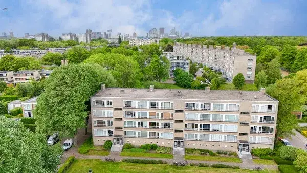 Apartment for sale: Saffierhorst 8, Burgen en Horsten 'S-Gravenhage