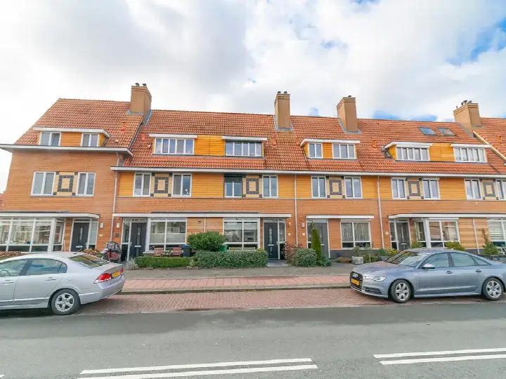 Tussenwoning te huur: Salamander 99, Bovenkerk Amstelveen