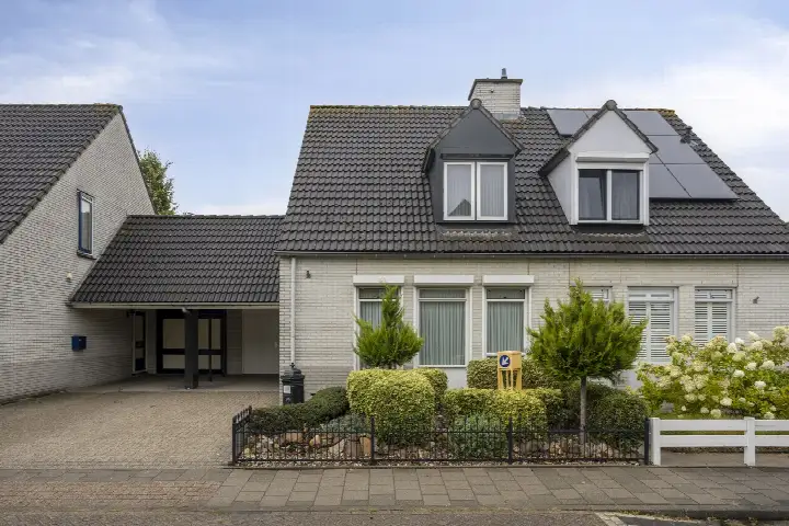 Terraced house for sale: Salderes 103, Salderes Best