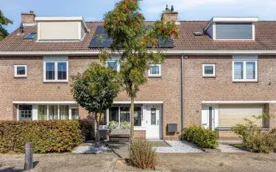 Terraced house for sale: Salvador Allendelaan 19, Westertuinen Beverwijk