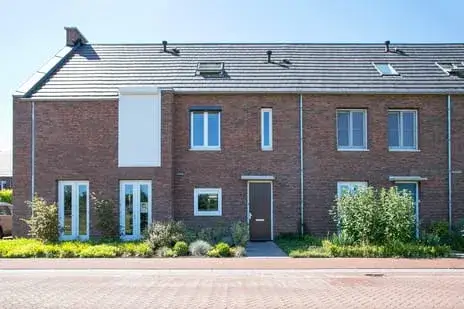 Tussenwoning te huur: Sandakker 11, Duizel Duizel