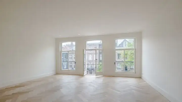 Apartment for sale: Sarphatistraat 72I, Kazernebuurt Amsterdam