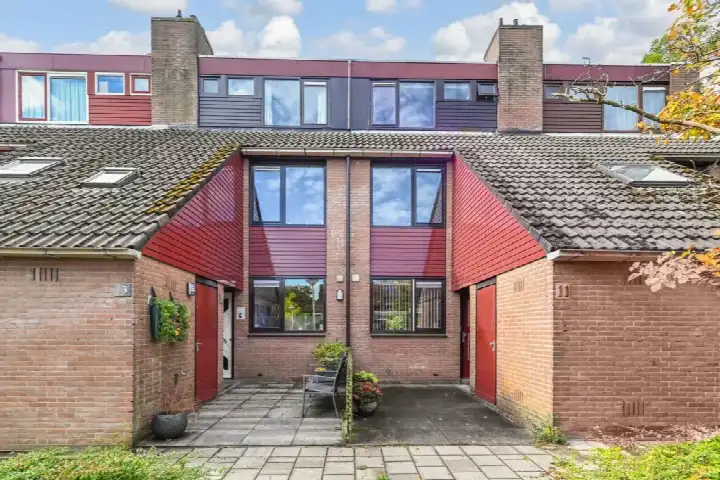 Terraced house for sale: Sartrezijde 11, Zijdenbuurt-West Zoetermeer