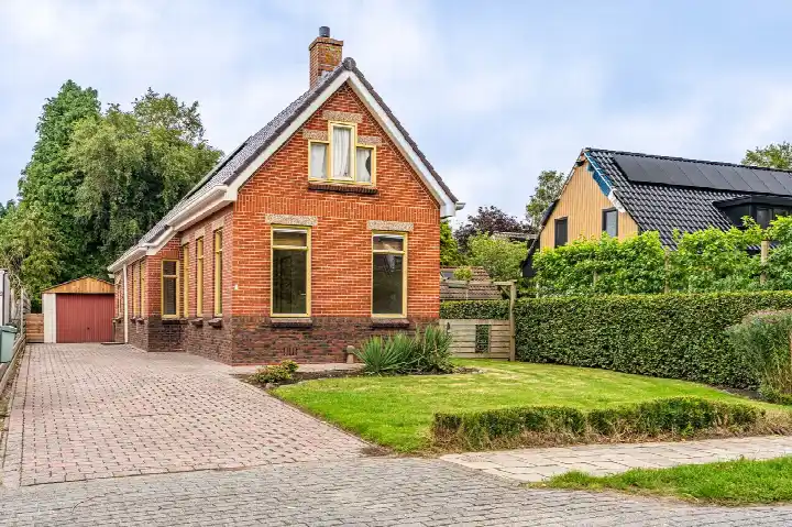 Vrijstaande woning te koop: Schaapbulterweg 4, Meedhuizen Meedhuizen