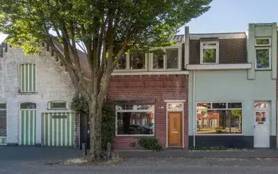 Corner house for sale: Schaepmanstraat 18, Theresia Oost Tilburg