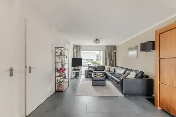 Tussenwoning te koop: Schalkhaarstraat 75, Dalem Zuid II Tilburg
