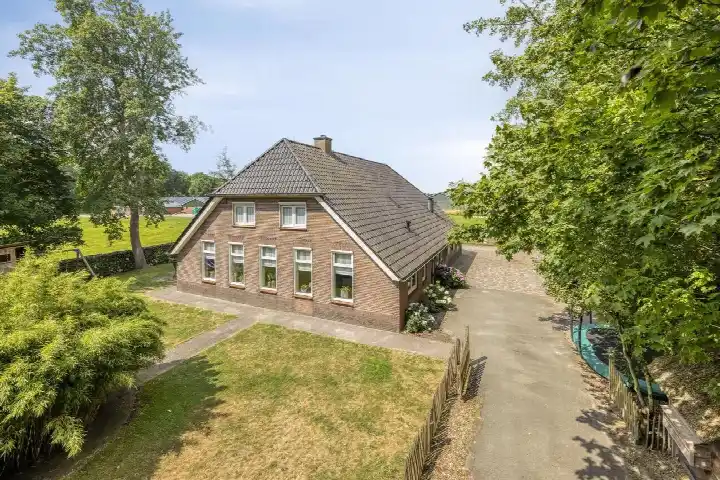 Vrijstaande woning te koop: Schapendijk 10, Verspreide huizen Punthorst Punthorst