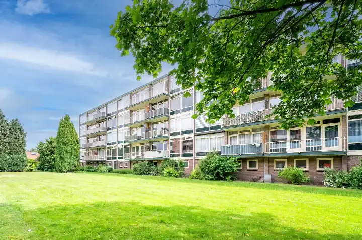 Apartment for sale: Schaperstraat 56, Staatsliedenkwartier Apeldoorn