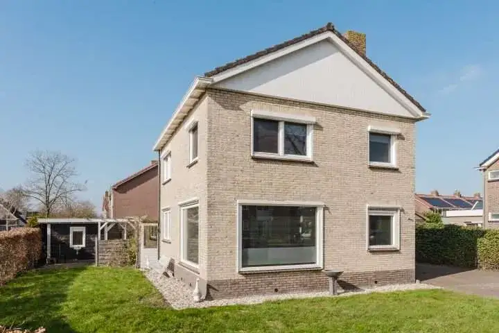 Vrijstaande woning te koop: Scheen 68, Joure, Blaauwhof Joure
