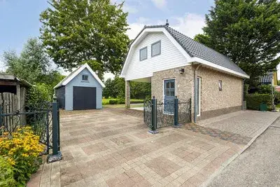 Detached house for sale: Scheepjesbrug 123, Meerkerk buitengebied oost Meerkerk