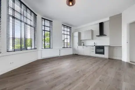 Studio te koop: Scheldeplein 4, Rivierenbuurt-Noord 'S-Gravenhage