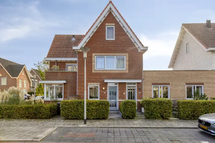Apartment for sale: Schellinkhout 27, Vossepolder Hillegom