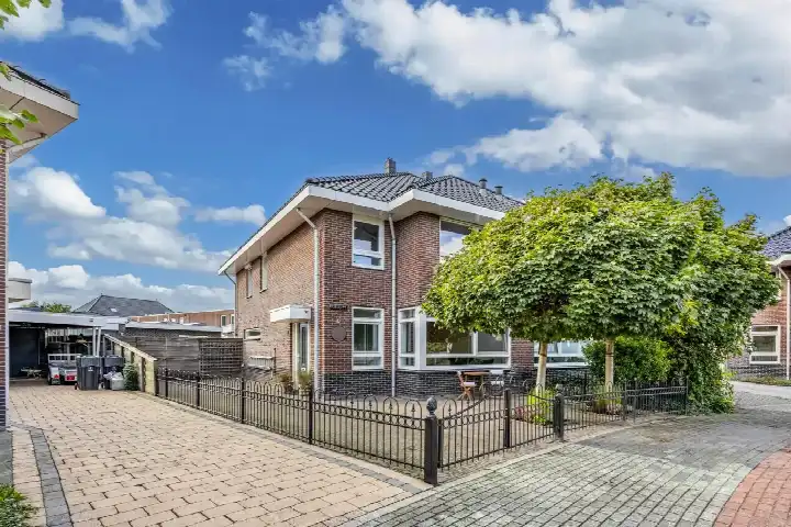 Twee-onder-één-kap te koop: Schelp 27, Noord-Scharwoude West Noord-Scharwoude