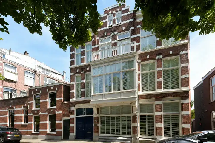 Hoekwoning te koop: Schelpkade 48, Willemspark 'S-Gravenhage