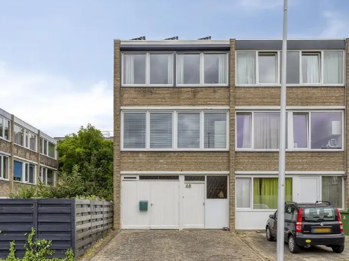 Corner house for sale: Schepen de Wicstraat 48, Heer Maastricht