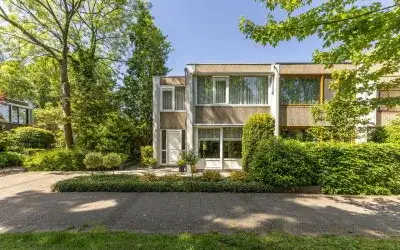 Corner house for sale: Schepenlaan 17, Hoornseveld Zaandam