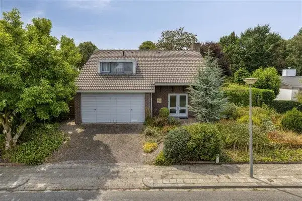 Detached house for sale: Schepenstraat 25, Kern Baexem Baexem