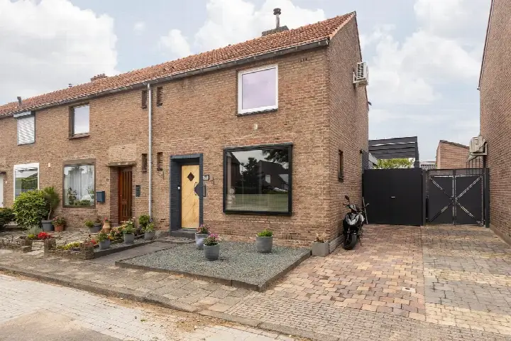 Hoekwoning te koop: Scheperstraat 10, Beek Beek