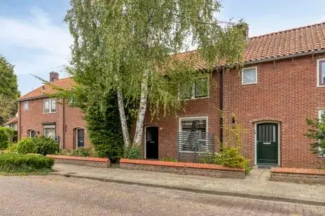 Tussenwoning te koop: Scheringstraat 31, Centrale deel Winterswijk