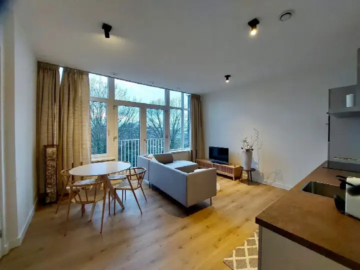 Appartement te huur: SCHIEKADE 81, Provenierswijk Rotterdam