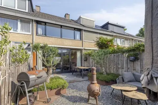 Tussenwoning te koop: Schietbaan 7, Boveneind Krimpen Aan Den Ijssel