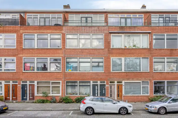 Apartment for sale: Schilperoortstraat 94B02, Oud Charlois Rotterdam