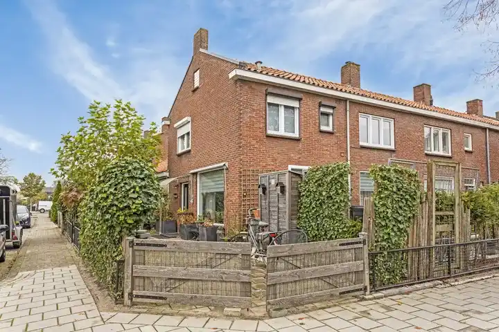 Hoekwoning te koop: Schipholtstraat 16A, Schipholt-Glanermaten Enschede
