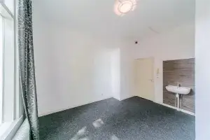 Kamer te huur: Schonenbergsingel, Velp-Noord boven spoorlijn Velp Gld